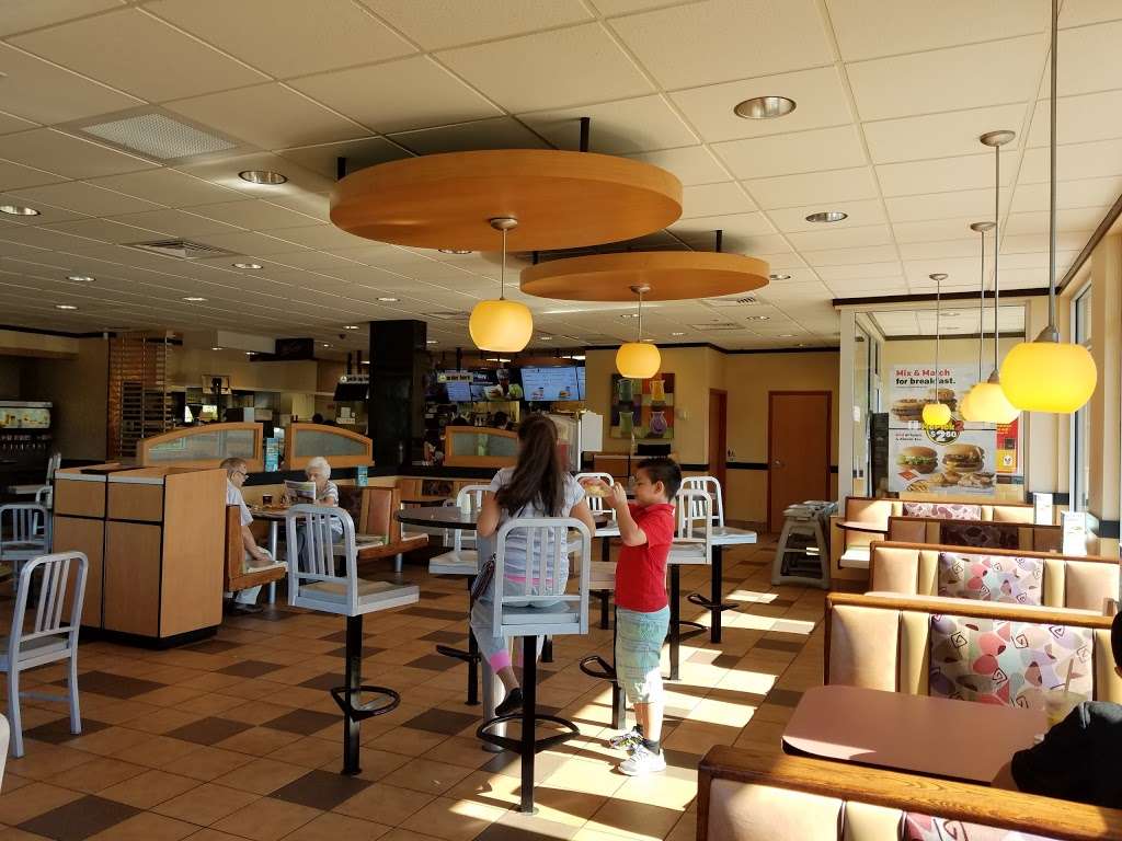 McDonalds | 301 Brunswick Circle Extention, Lawrence Township, NJ 08648, USA | Phone: (609) 394-2800