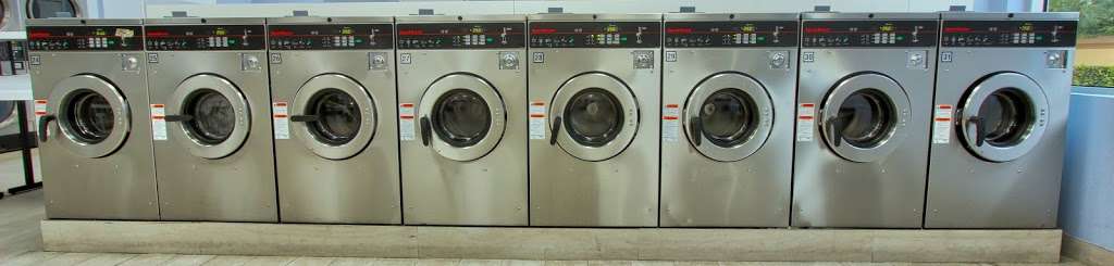 Miami Gardens Laundry | 3753 NW 167th St, Miami Gardens, FL 33055, USA | Phone: (305) 974-4371