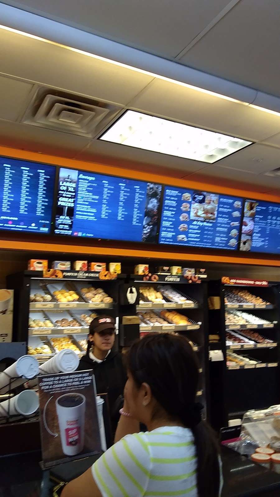 Dunkin Donuts | 1750 5th Ave, Bay Shore, NY 11706, USA | Phone: (631) 231-1650