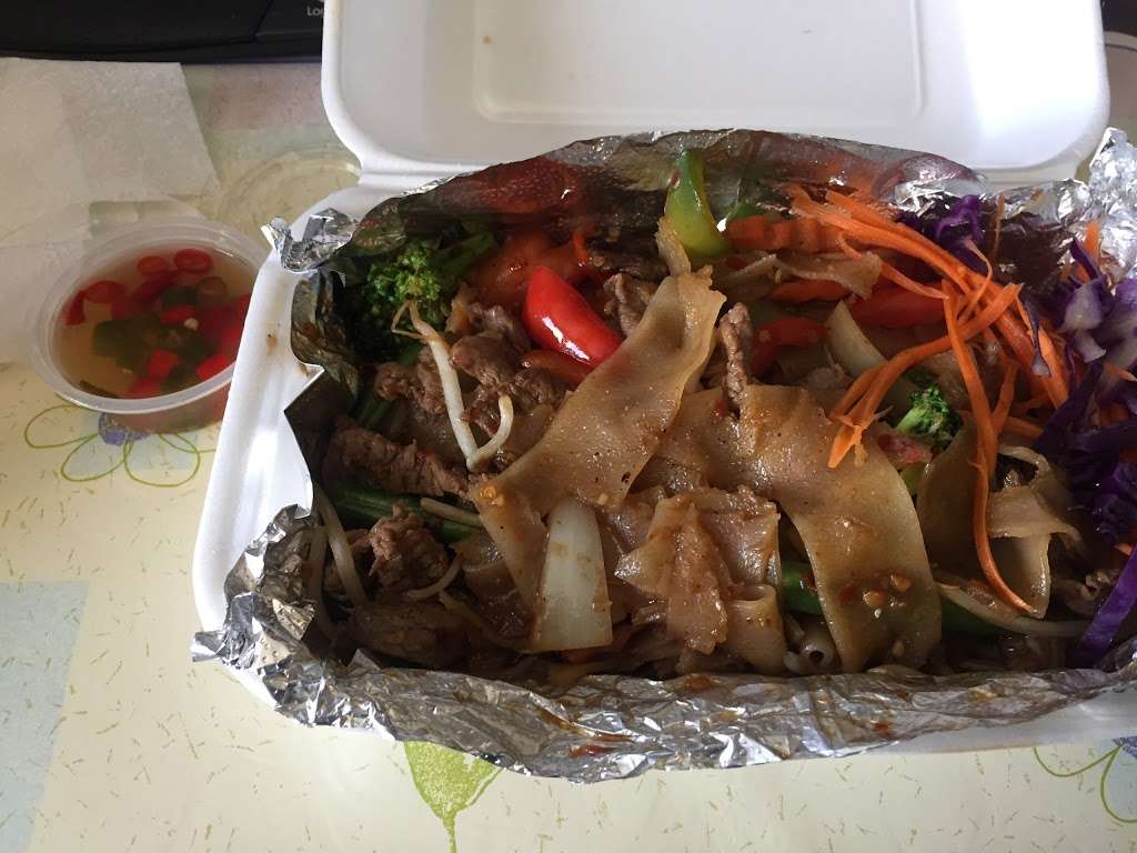 Thai Food Xpress | 32353 Yucaipa Blvd, Yucaipa, CA 92399 | Phone: (909) 790-5999