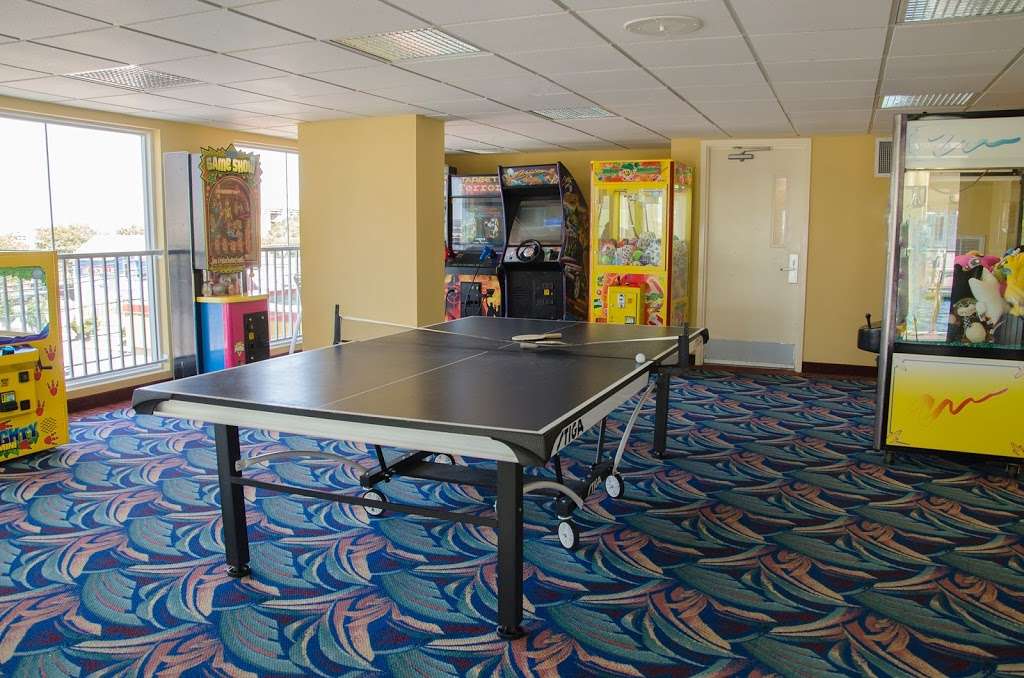 Bonita Beach Hotel | 8100 Coastal Hwy, Ocean City, MD 21842 | Phone: (800) 641-0011