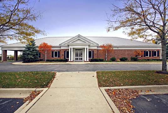 Chapel Hill Gardens West Funeral Home | 17w201 Roosevelt Rd, Oakbrook Terrace, IL 60181, USA | Phone: (630) 941-5860