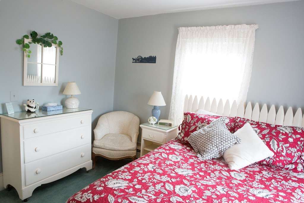 The Bentley Inn Bed & Breakfast | 694 Main Ave, Bay Head, NJ 08742 | Phone: (732) 892-9589