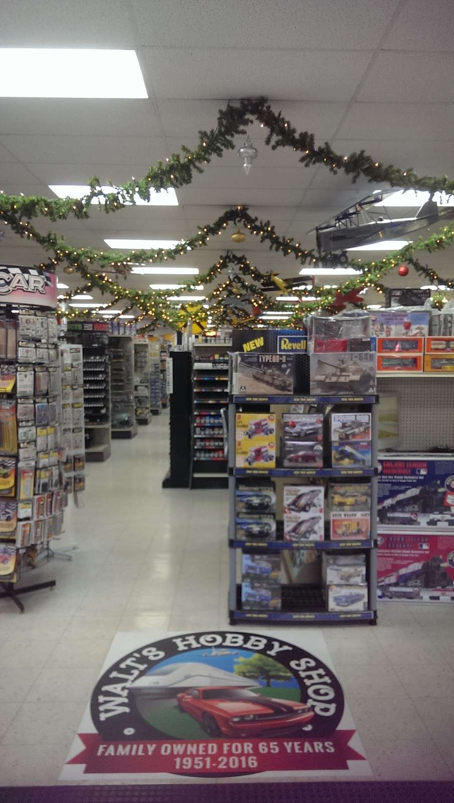 Walts Hobby & Model Shop | 2207 Plainfield Rd, Crest Hill, IL 60403, USA | Phone: (815) 741-0043