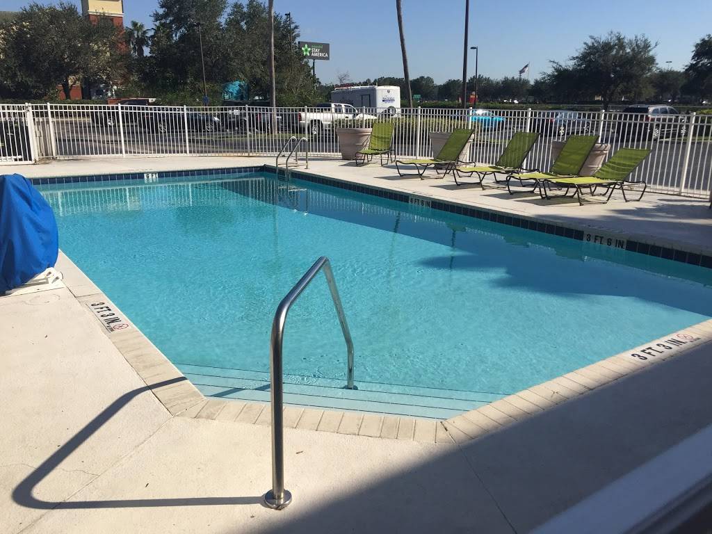 Extended Stay America - Orlando - Southpark - Equity Row | 4101 Equity Row, Orlando, FL 32819, USA | Phone: (407) 352-5577