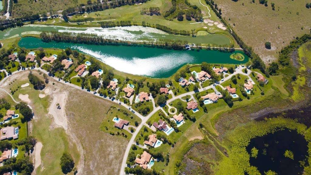 Swiss Vacation Houses | 13114 Skiing Paradise Blvd, Clermont, FL 34711, USA | Phone: (352) 429-2178
