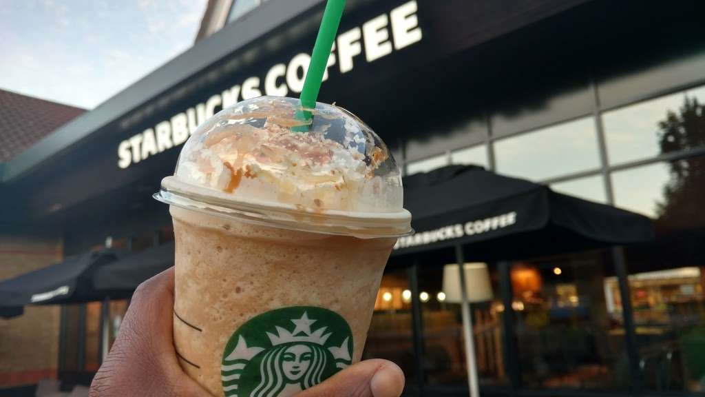 Starbucks Coffee | M11 Motorway, Junction 8 Old Dunmow Road, Bishops Stortford CM23 5QZ, UK | Phone: 01279 653388