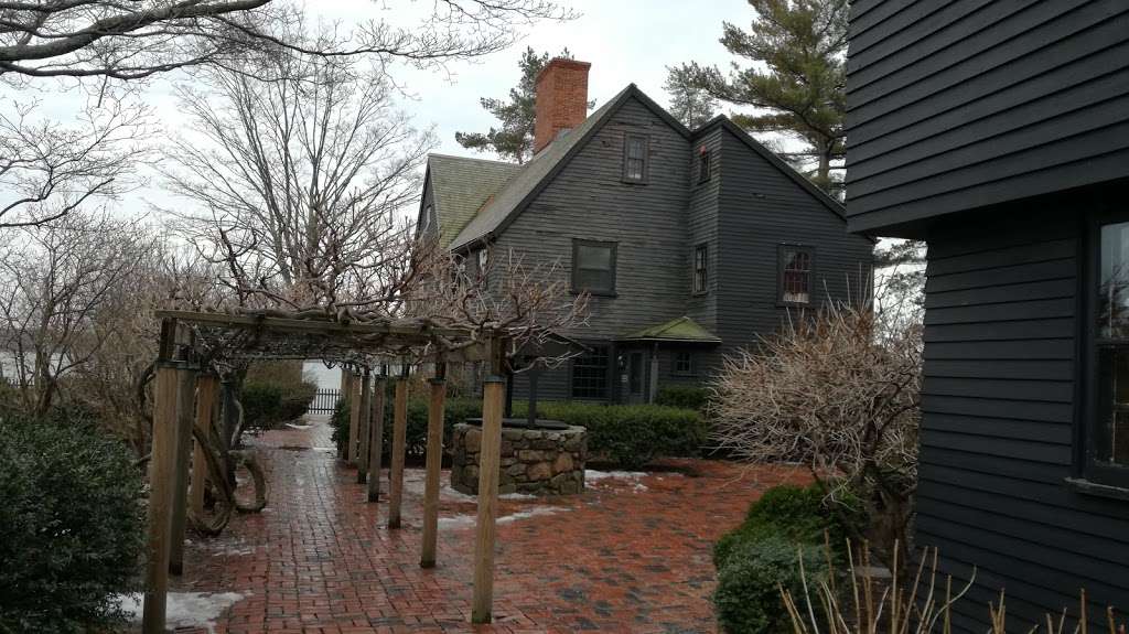 The House of the Seven Gables | 115 Derby St, Salem, MA 01970, USA | Phone: (978) 744-0991