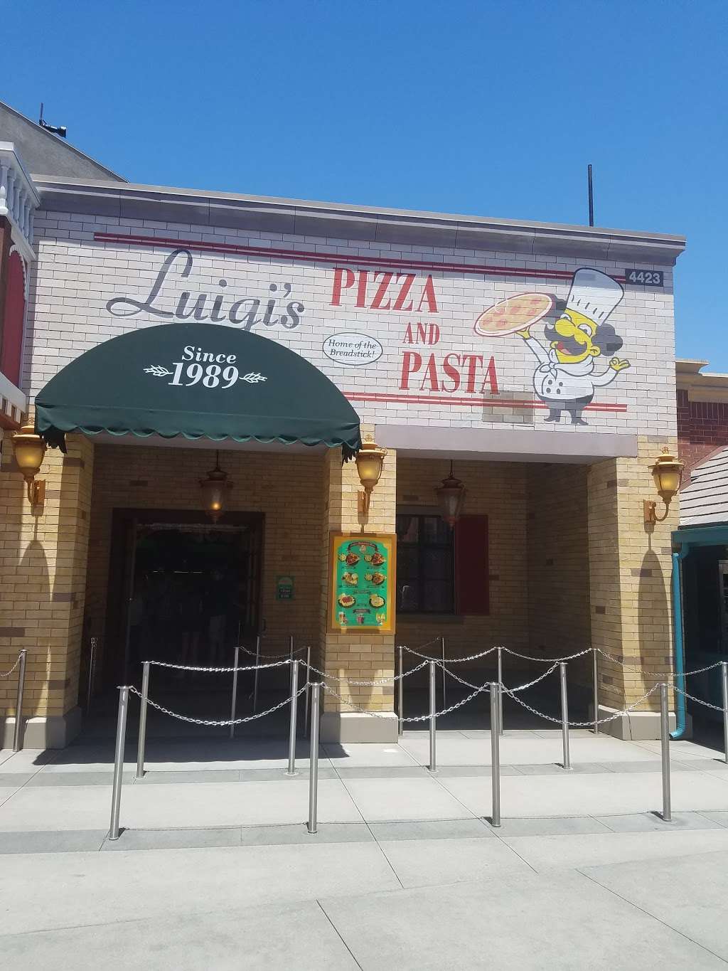 Luigi’s Pizza | 49 Production Plaza, North Hollywood, CA 91602, USA