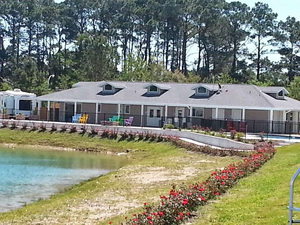 USA RV Resorts Lake Cove | 2601 Wyoming Ave, Dickinson, TX 77539, USA | Phone: (281) 337-6817