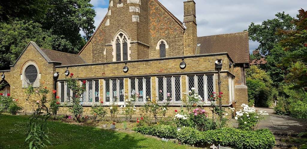 Holy Innocents Parish Church | 122 Kingsbury Road, London NW9 0AY, UK | Phone: 020 8204 7531