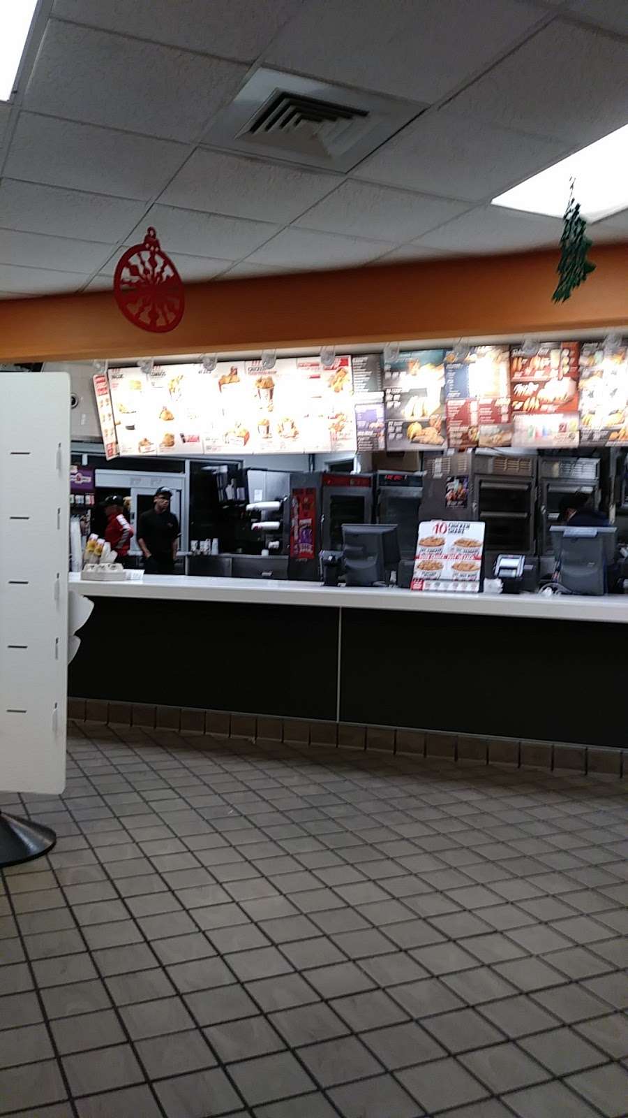 Taco Bell | 3185 S John Young Pkwy, Kissimmee, FL 34746, USA | Phone: (407) 870-8870
