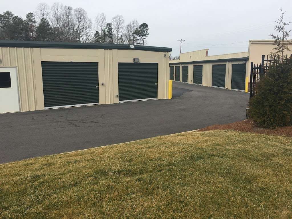 A Lock It Storage | 1399 E. Hwy 160 (Tom Hall Street), Fort Mill, SC 29715, USA | Phone: (803) 802-2272