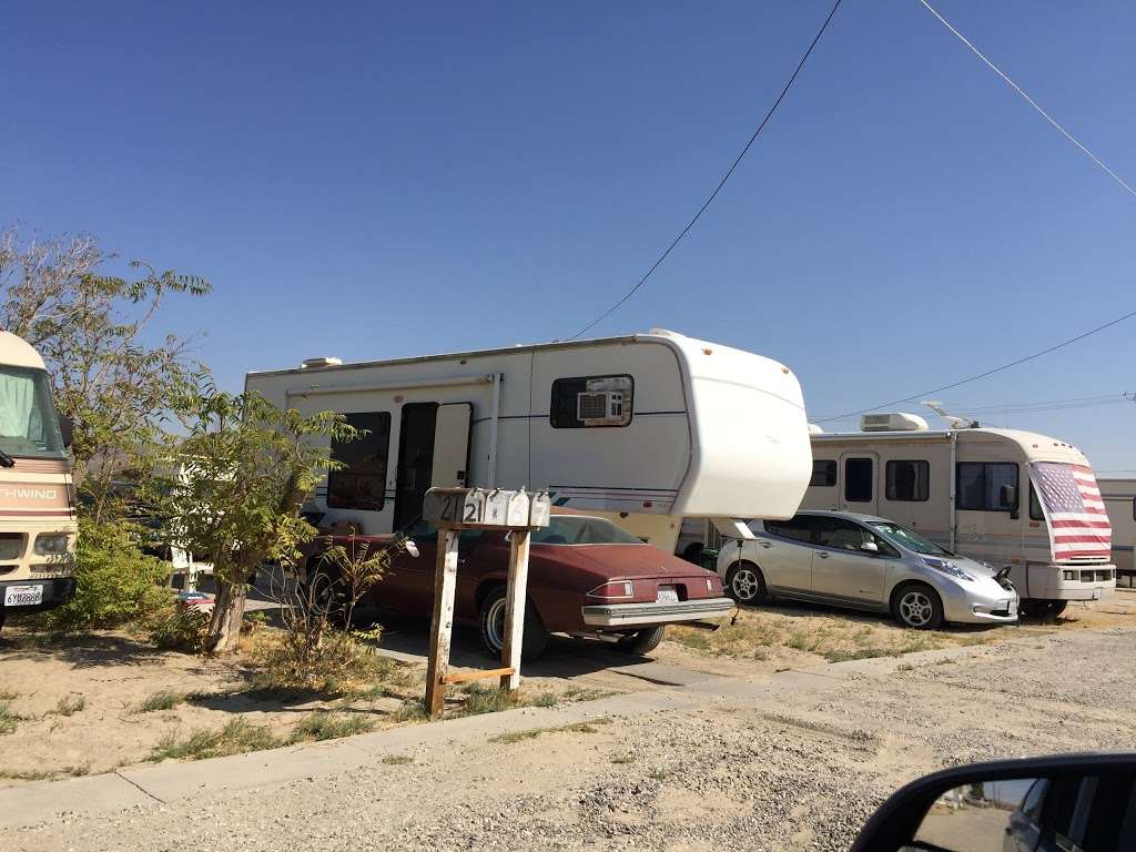 Elm Grove Trailer Park | 1051 Irwin Rd #1828, Barstow, CA 92311, USA | Phone: (760) 256-1122