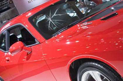 Car Glass Specialist | 10321 S Commercial Ave, Chicago, IL 60617, USA | Phone: (773) 356-9034