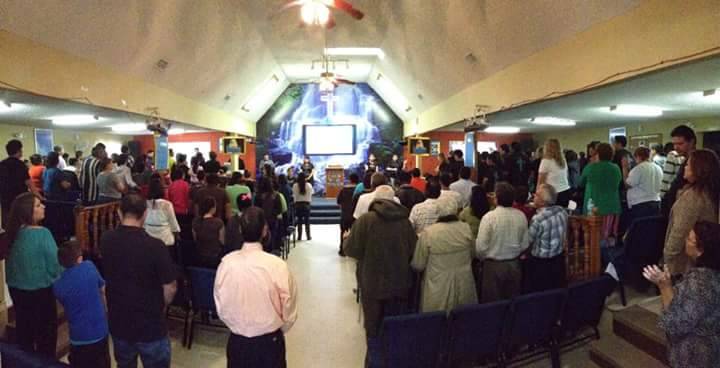 Comunidad Cristiana Agape, Laredo Texas | 102 Century Dr N, Laredo, TX 78046, USA | Phone: (956) 285-5521