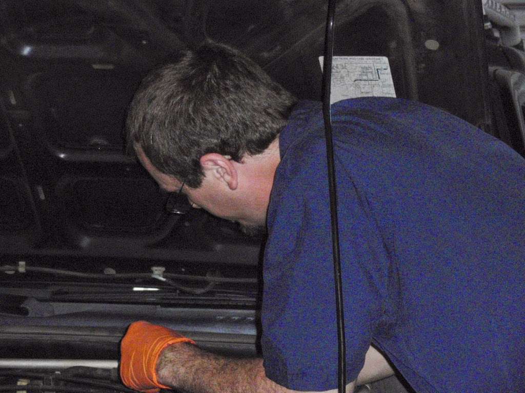 Garys Full Service Auto Repair LLC | 30 S Havana St #304R, Aurora, CO 80012, USA | Phone: (303) 364-8344