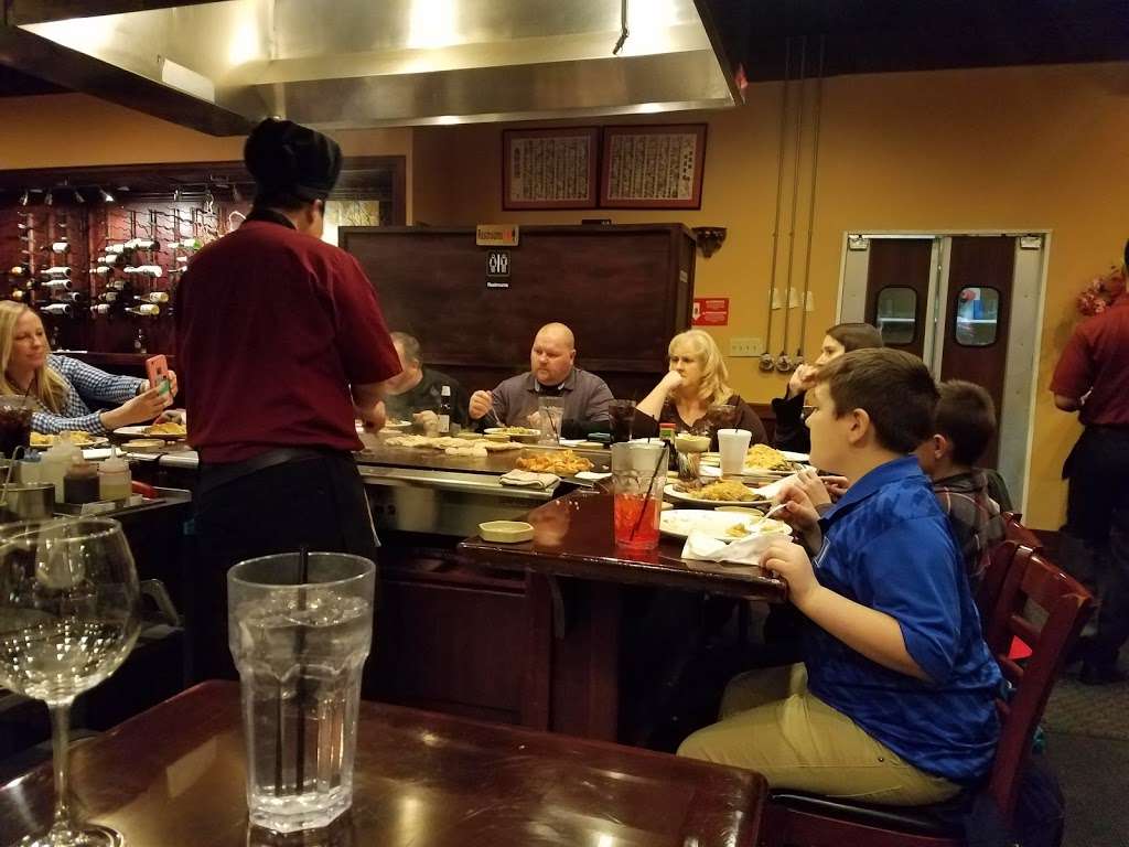 Kobe Japanese Steak & Seafood House | 10119 Southpoint Pkwy, Fredericksburg, VA 22407 | Phone: (540) 898-0599