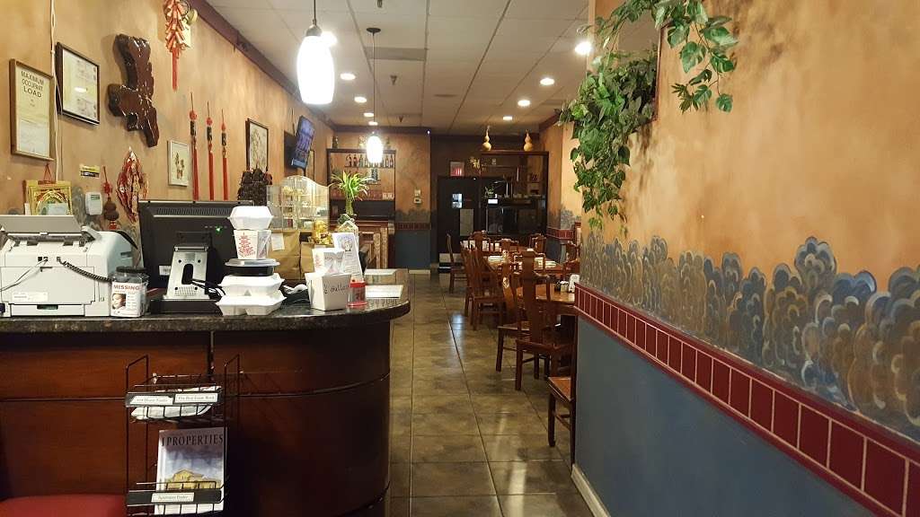 Pearls Chinese Restaurant | 5438 Central Florida Pkwy, Orlando, FL 32821, USA | Phone: (407) 238-1515