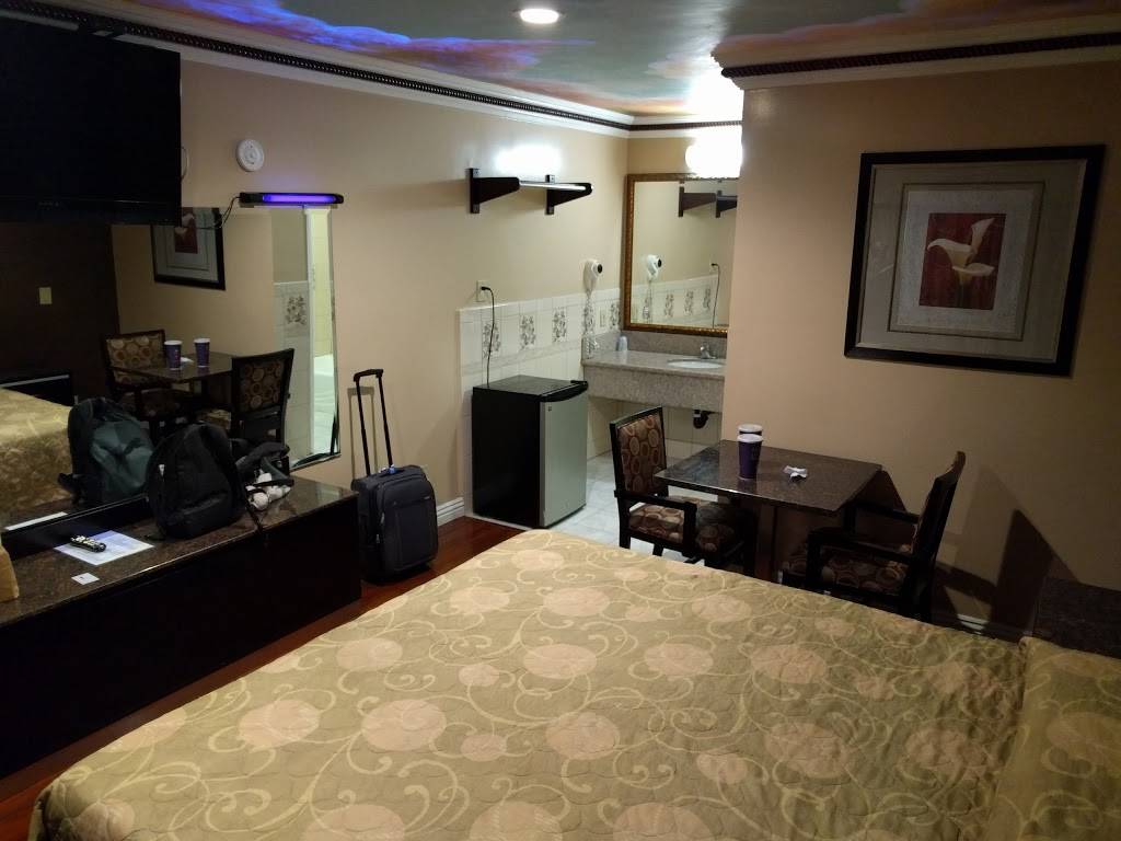 Kearney Motel | 1641 W Parade St, Long Beach, CA 90810, USA | Phone: (562) 436-1559