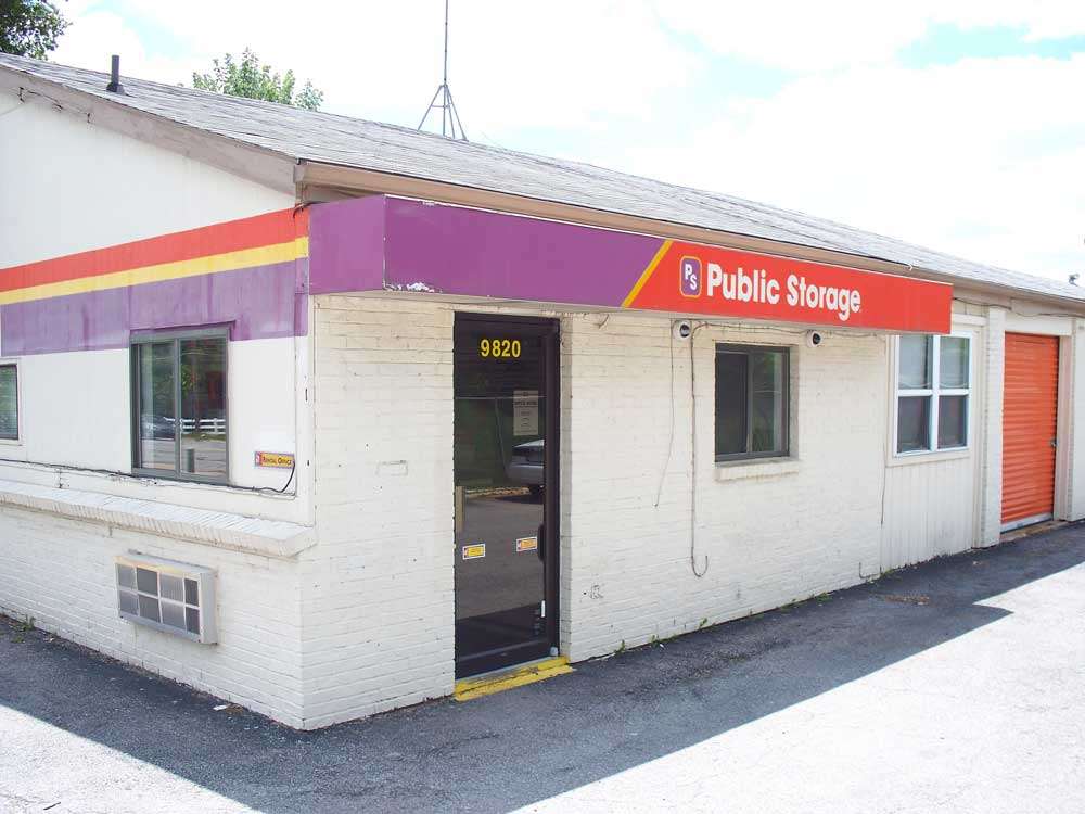 Public Storage | 9820 Holmes Rd, Kansas City, MO 64131, USA | Phone: (816) 787-0148