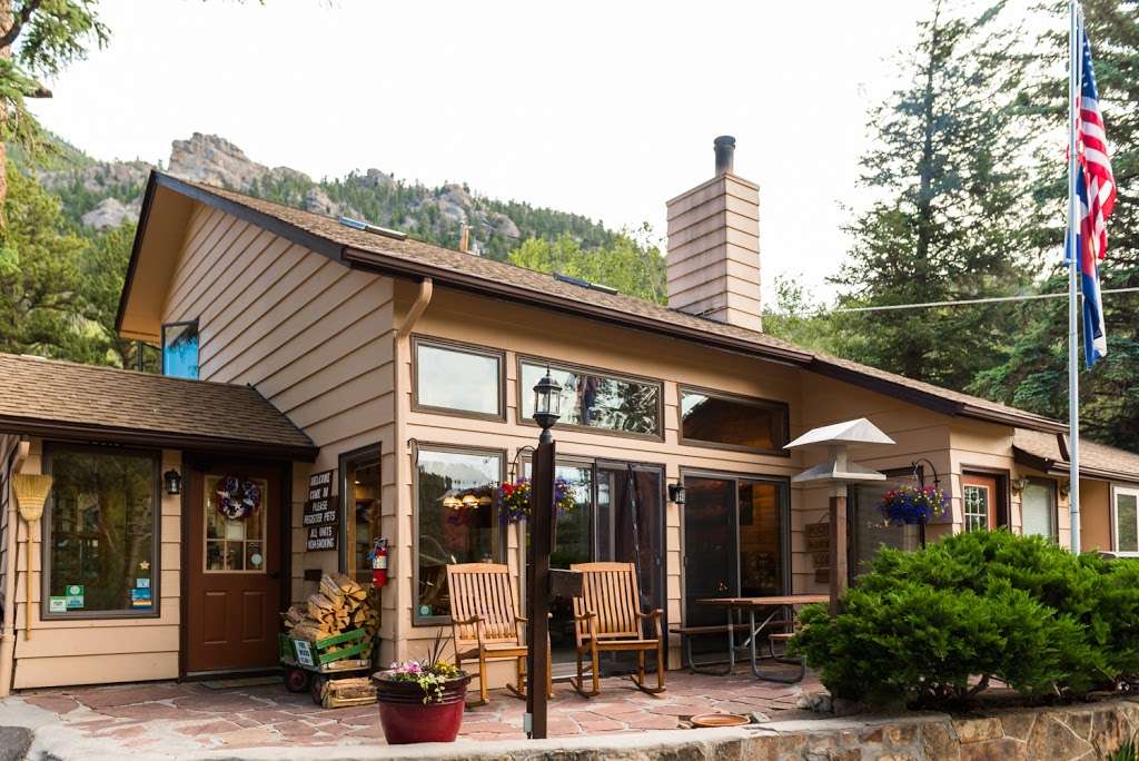 McGregor Mountain Lodge | 2815 Fall River Rd, Estes Park, CO 80517 | Phone: (970) 586-3457