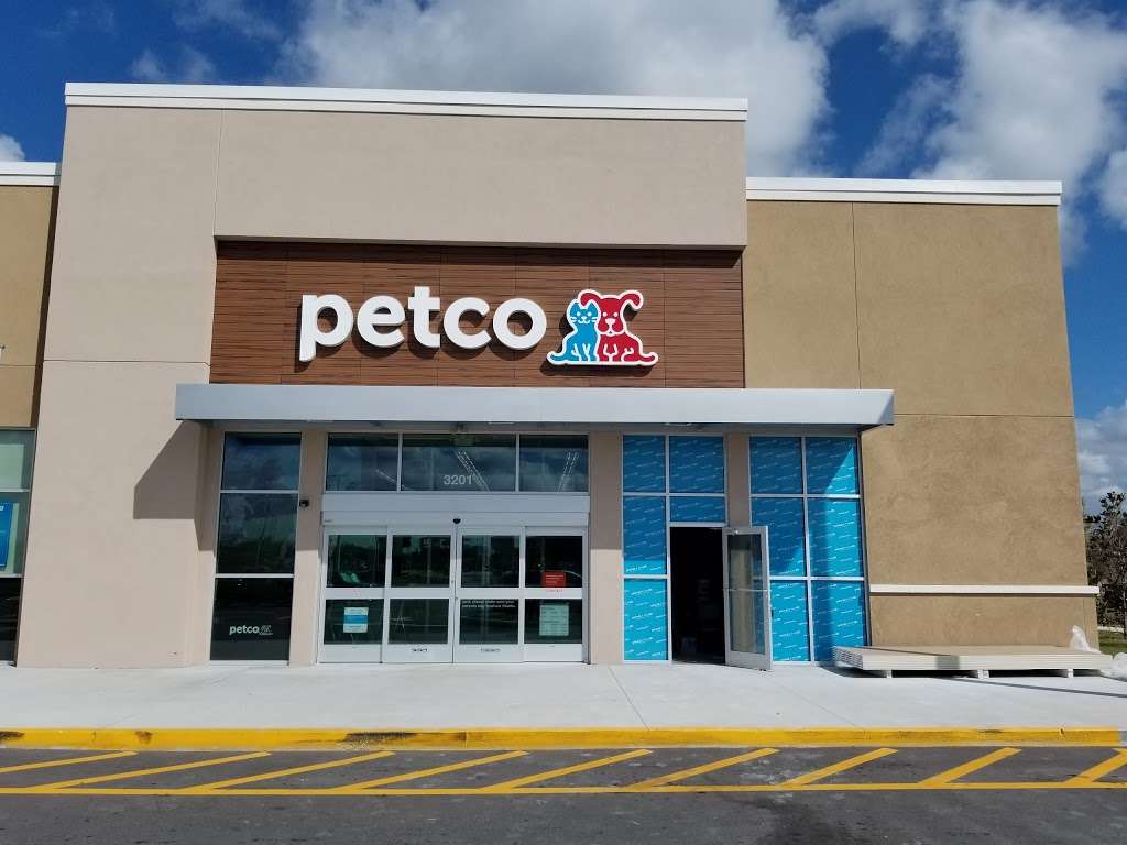 Petco | 3201 Vineland Rd, Kissimmee, FL 34746, USA | Phone: (407) 606-0037