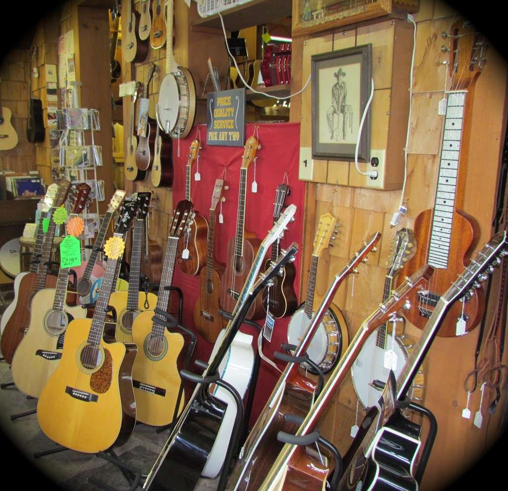 Bucks County Folk Music Shop | 40 S Sand Rd, New Britain, PA 18901, USA | Phone: (215) 345-0616