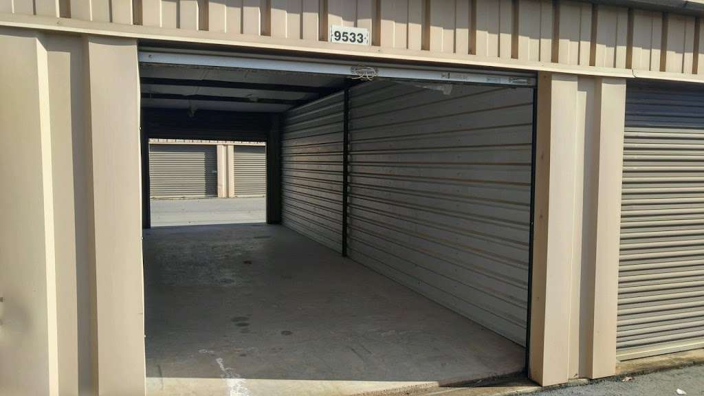 SafeNest Storage | 1246 River Hwy, Mooresville, NC 28117, United States | Phone: (704) 610-3335