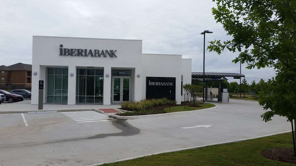 IBERIABANK | 8910 W, TX-8 Beltway N, Houston, TX 77040, USA | Phone: (713) 624-1390