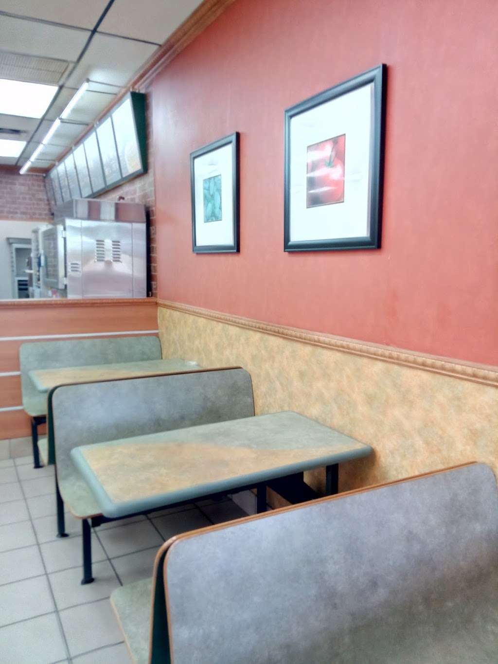 Subway Restaurants | 17724 Pines Blvd, Pembroke Pines, FL 33029, USA | Phone: (954) 704-2529