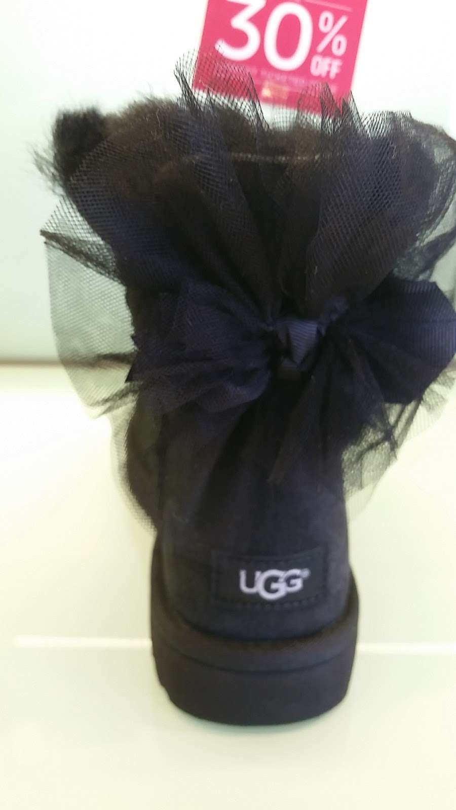 UGG | 2796 Tanger Way #202, Barstow, CA 92311, USA | Phone: (760) 878-5030