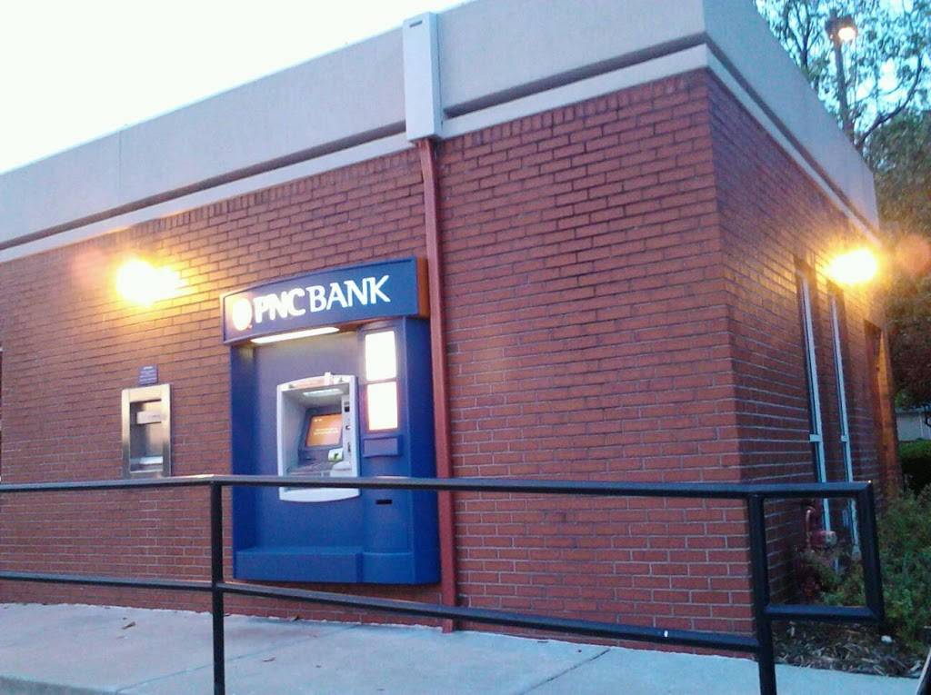 PNC Bank | 2659 Charlestown Rd, New Albany, IN 47150, USA | Phone: (812) 948-4490