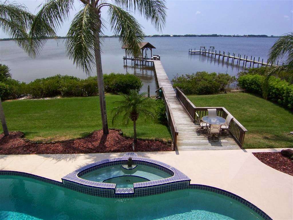 4Brevard.com Real Estate | 225 E Hall Rd, Merritt Island, FL 32953, USA | Phone: (321) 480-5514