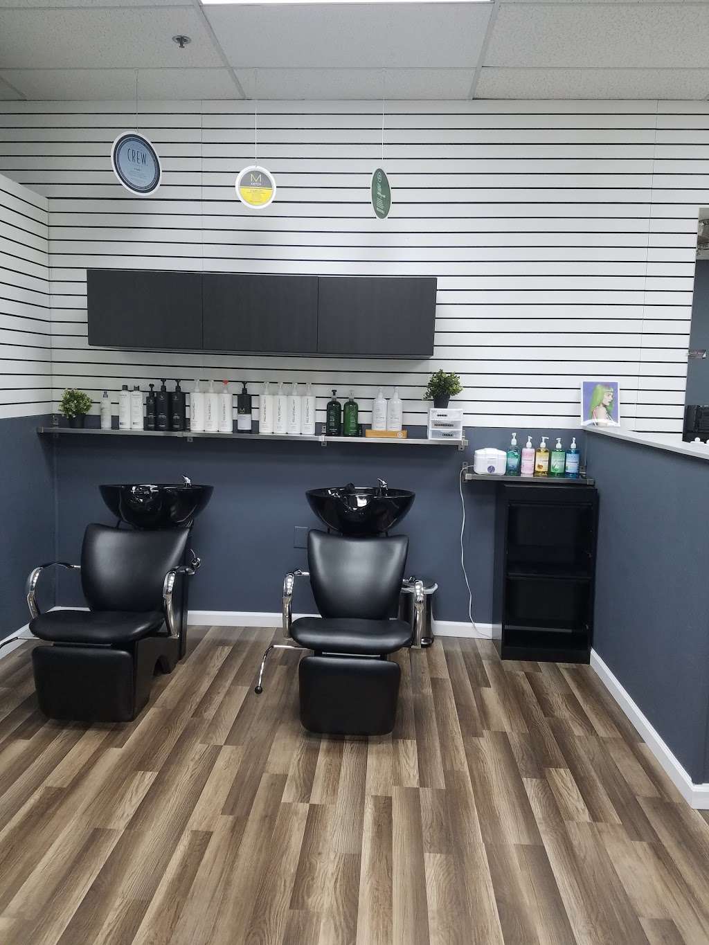 Livingston Barbershop Unisex Hair Care 615 S Livingston