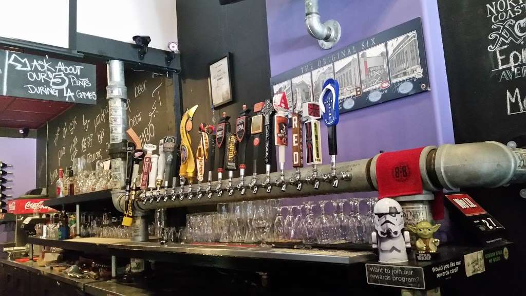 Taps Valley Gastropub | 18673 Devonshire St, Northridge, CA 91324 | Phone: (818) 217-4199