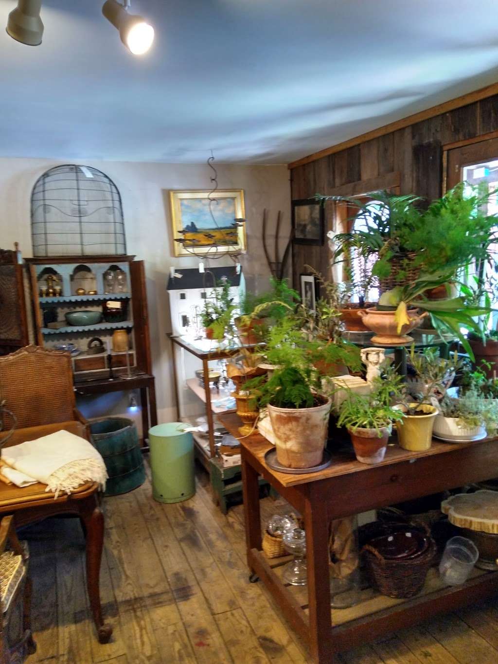 Chelsea Forge Antiques & Design | 118 County Rd 627, Phillipsburg, NJ 08865, USA | Phone: (908) 995-4300