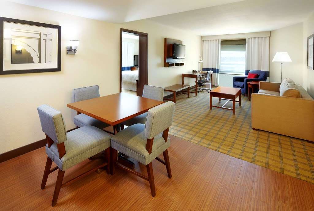 Four Points by Sheraton Galveston | 2300 Seawall Blvd, Galveston, TX 77550, USA | Phone: (409) 974-4796