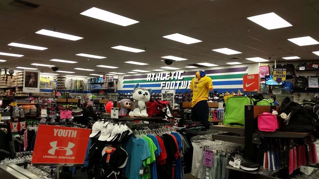 Big 5 Sporting Goods - Monterey Park | 2062 S Atlantic Blvd, Monterey Park, CA 91754 | Phone: (323) 890-0981