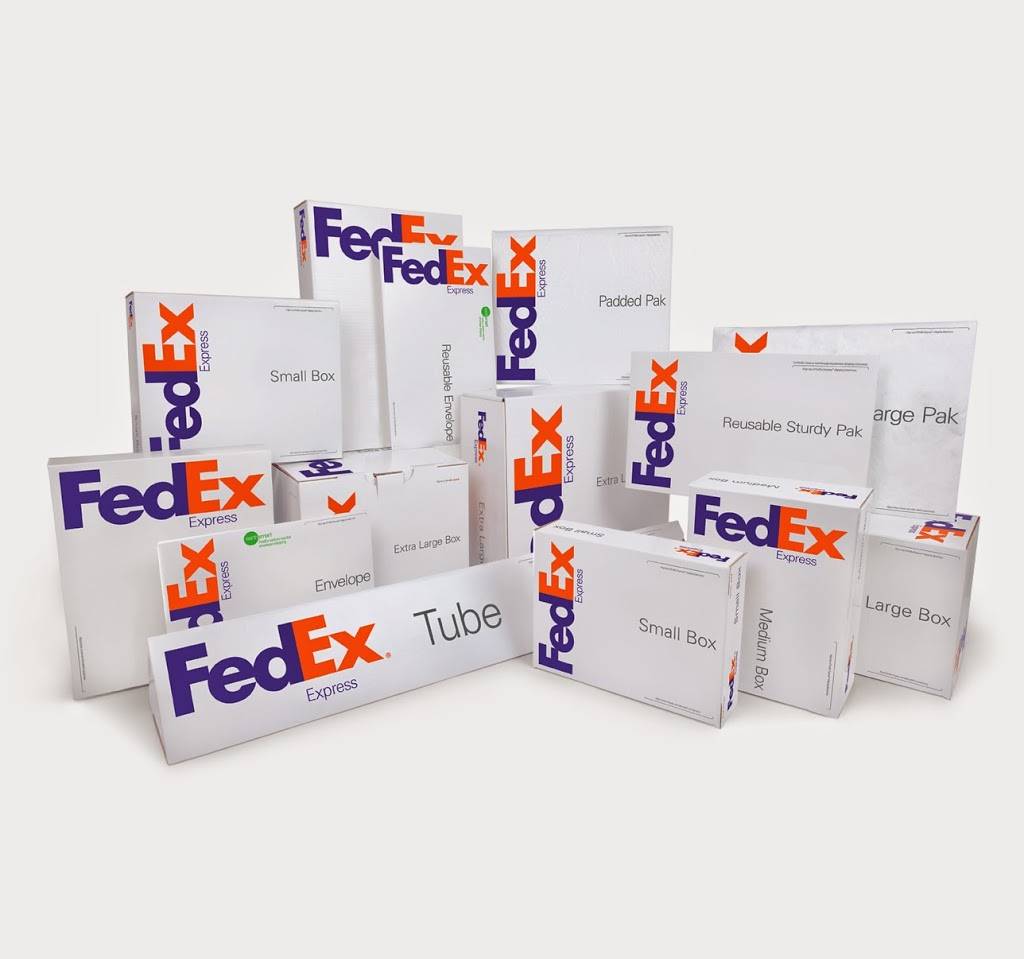 FedEx Ship Center | 6552 Bob Bullock Loop, Laredo, TX 78041, USA | Phone: (800) 463-3339