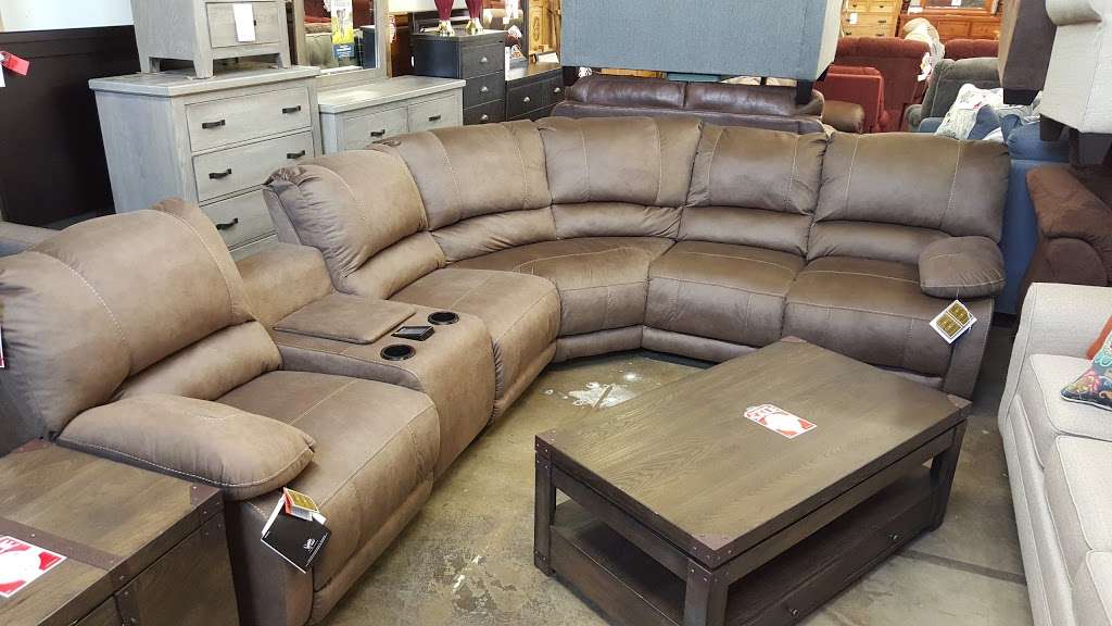 South City Furniture | 630 N Noland Rd, Independence, MO 64050 | Phone: (816) 252-4900