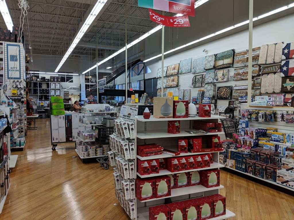 Bed Bath & Beyond | 12520 Fountain Lake Cir, Stafford, TX 77477, USA | Phone: (281) 240-7001