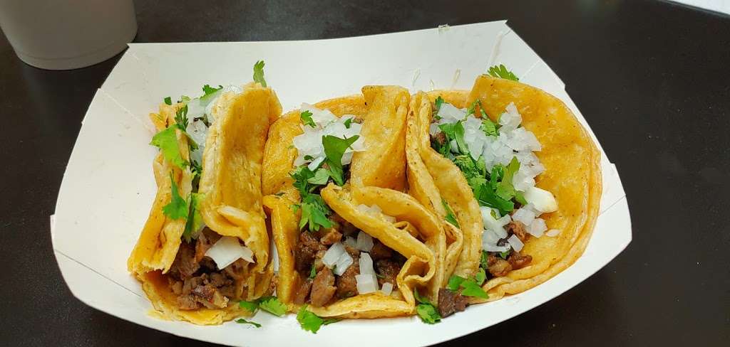 Delicias Jalisco | 2201 S Sherman Dr, Indianapolis, IN 46203 | Phone: (317) 787-5180
