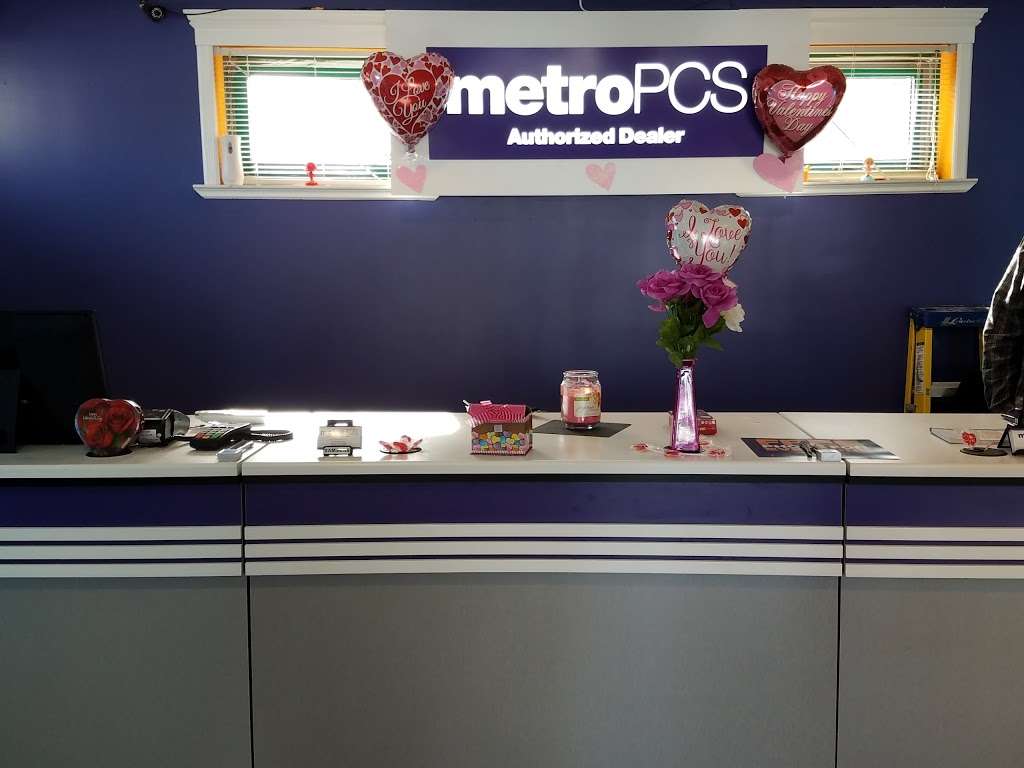 Metro by T-Mobile | 167 Belmont Ave, Haledon, NJ 07508, USA | Phone: (973) 782-4111 Metro by T-Mobile | 167 Belmont Ave, Haledon, NJ 07508, USA | Phone: (973) 782-4111