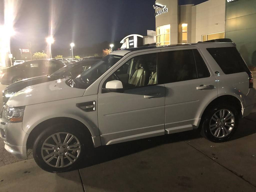 Land Rover Greensboro | 1205 Bridford Pkwy, Greensboro, NC 27407, USA | Phone: (336) 299-1500