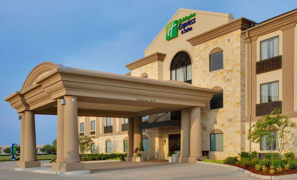 Holiday Inn Express & Suites Houston Energy Corridor-W Oaks | 2205 Barker Oaks Dr, Houston, TX 77077 | Phone: (281) 497-9888