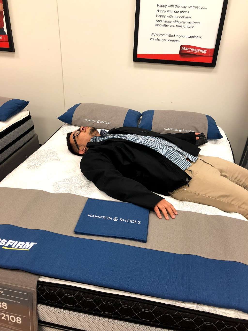 Mattress Firm Lees Summit | 905 NW Chipman Rd Suite B, Lees Summit, MO 64063, USA | Phone: (816) 246-8767