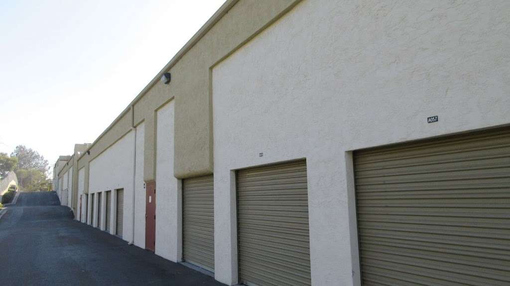 Storage West | 801 Birmingham Dr, Cardiff, CA 92007, USA | Phone: (760) 944-0858