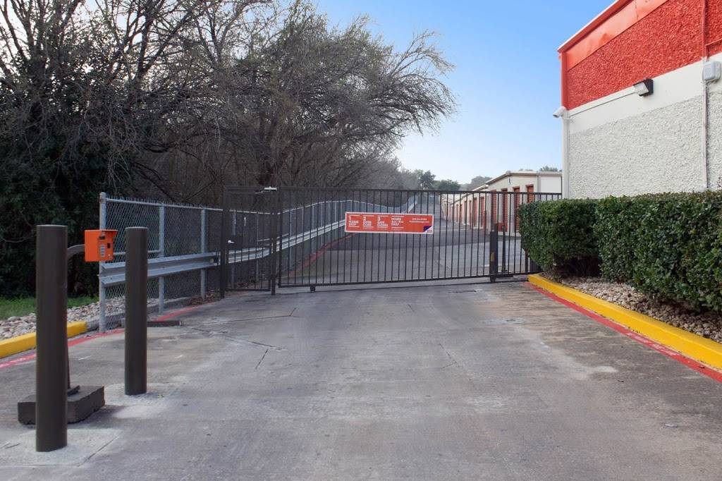 Public Storage | 7112 S Congress Ave, Austin, TX 78745, USA | Phone: (512) 634-8955