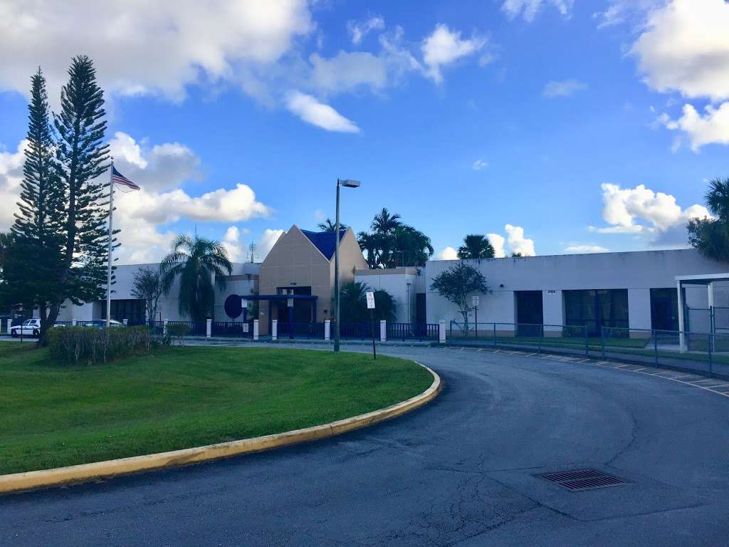 Country Hills Elementary School | 10550 Westview Dr, Coral Springs, FL 33076, USA | Phone: (754) 322-5950